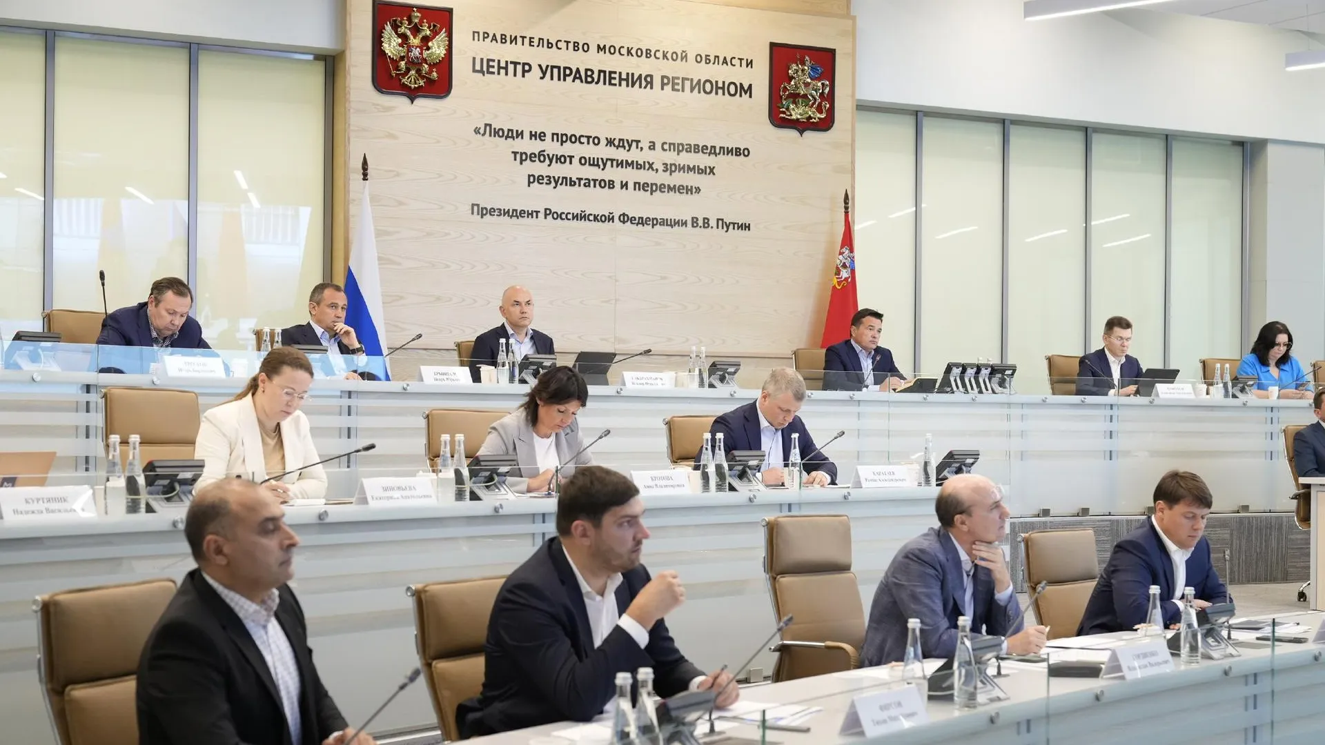 Андрей Воробьев назвал важные дороги, где проводятся ремонт и реконструкция