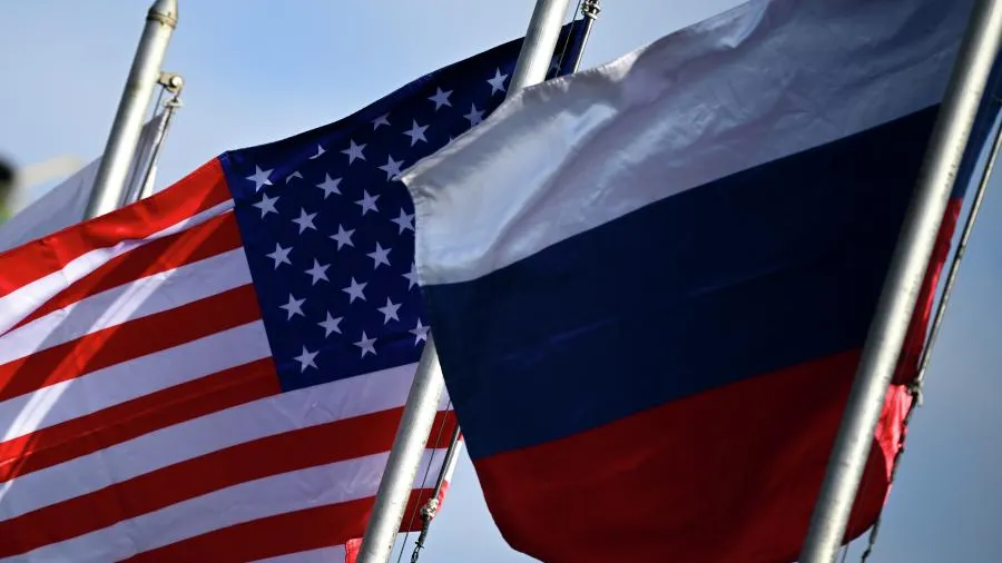 Песков допустил исключение США из списка недружественных стран