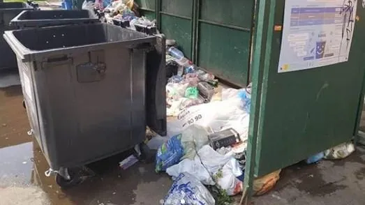 УК Королева устранит замечания по уборке мусора во дворах