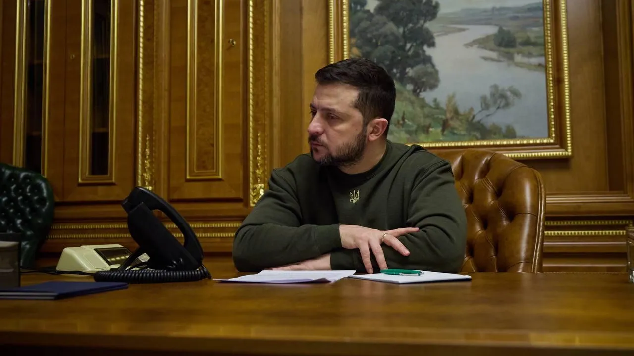 Зеленский дрожит от страха перед бандеровцами: Медведев о памятнике Мазепе