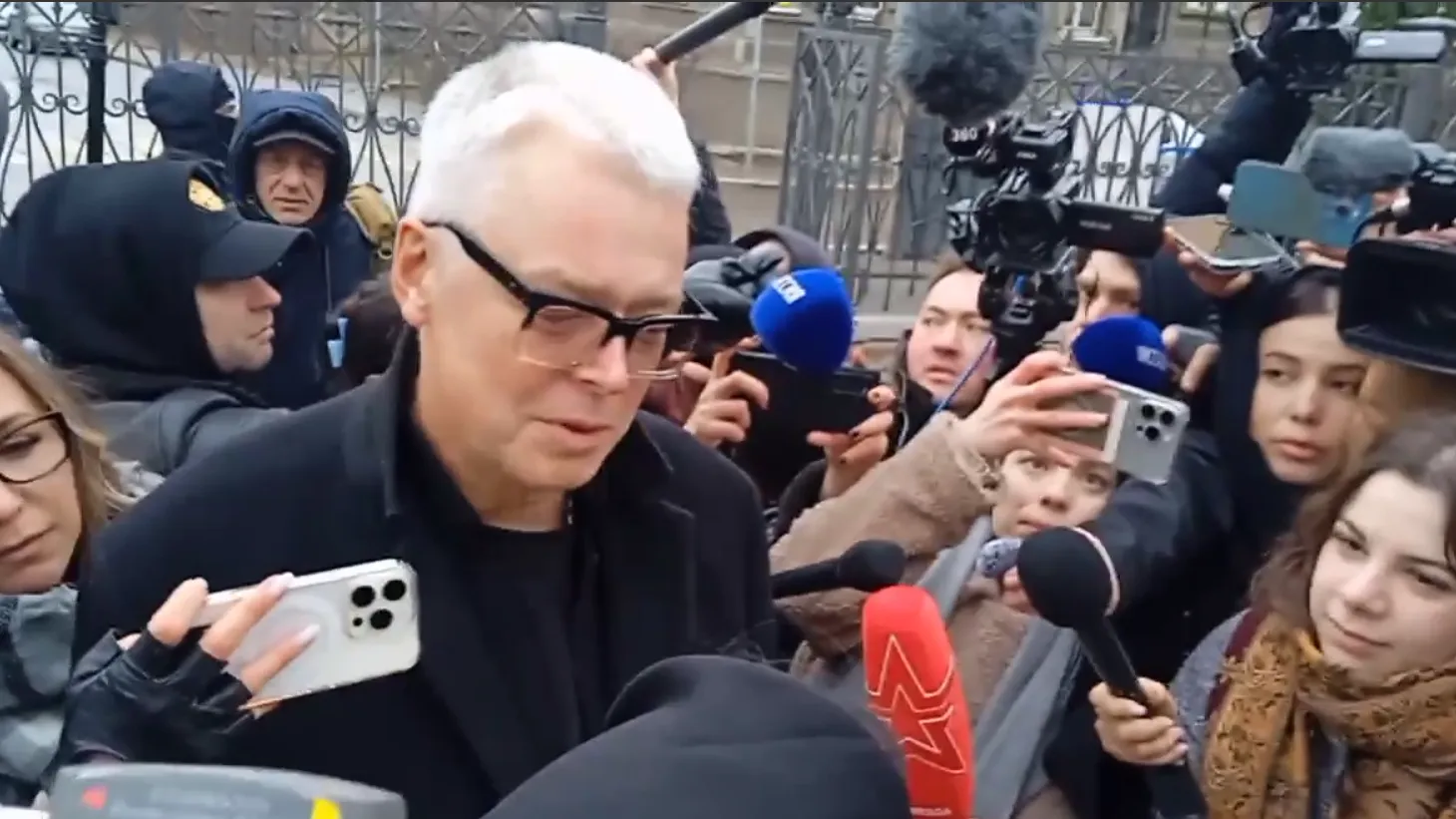 Александр и Екатерина Стриженовы приехали проститься с Голубкиной