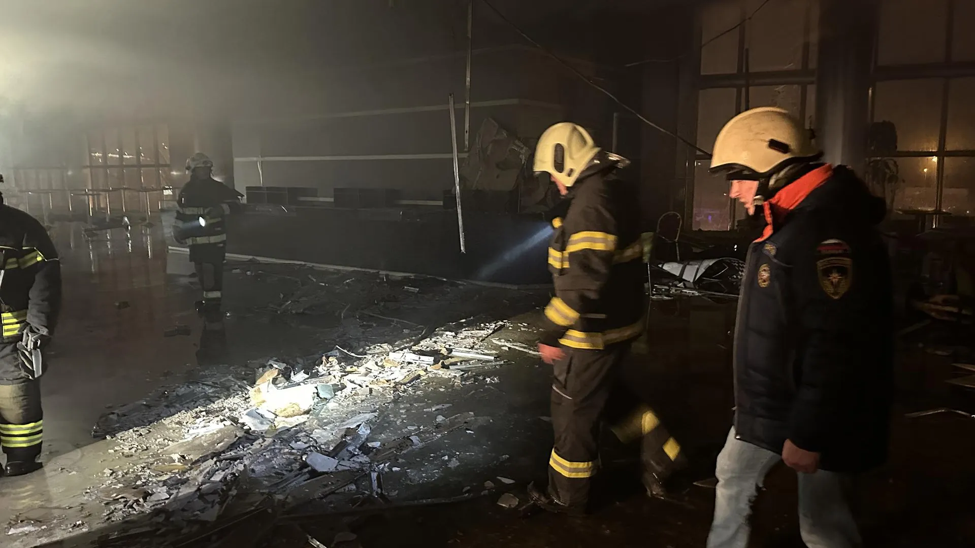Baza: в одном из туалетов Crocus City Hall нашли 28 тел погибших