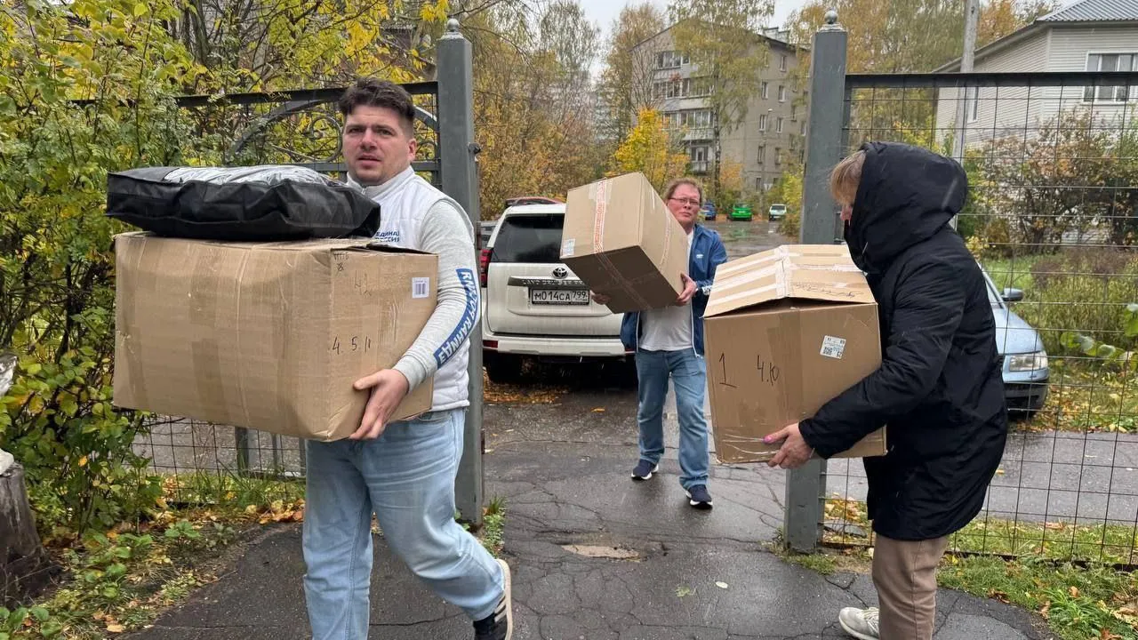 В Лосино-Петровском продолжается прием гумпомощи