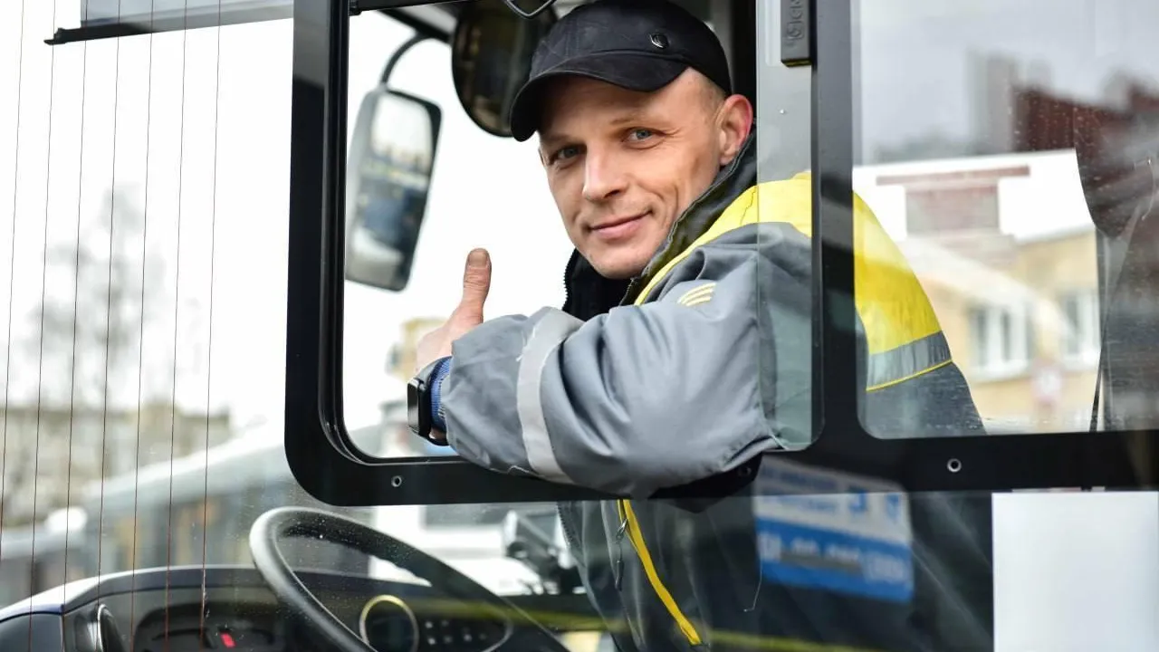«Мострансавто» приглашает на работу водителей автобусов