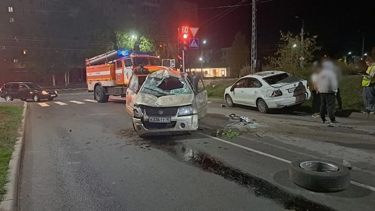 Жуткое ночное ДТП: авто перевернулось на огромной скорости в Петрозаводске