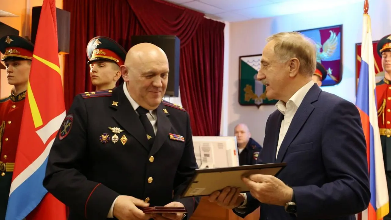 Полицейские Люберец получили сертификаты на жилье