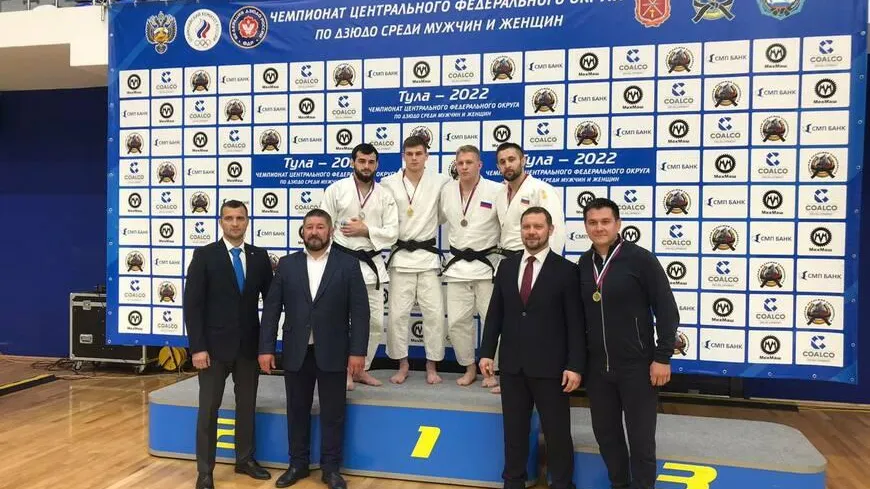 Тренеры из Люберец выиграли две бронзы на соревнованиях по дзюдо