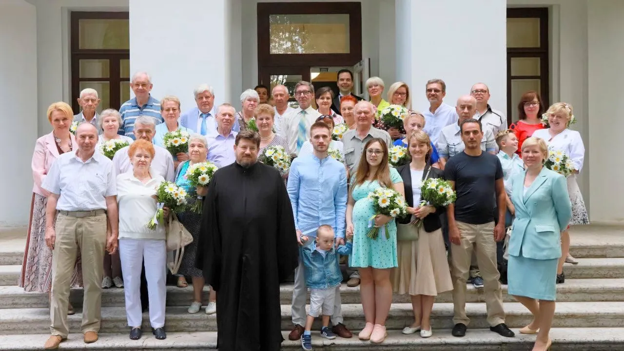 Глава Красногорска поздравил горожан с Днем семьи, любви и верности