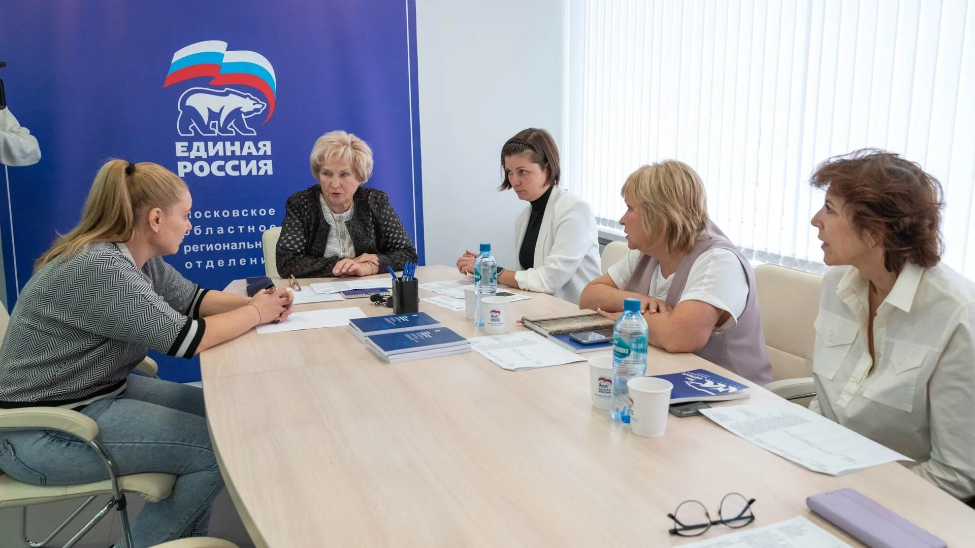 Жители Реутова обсудили вопросы образования с депутатом Мособлдумы Лидией Антоновой