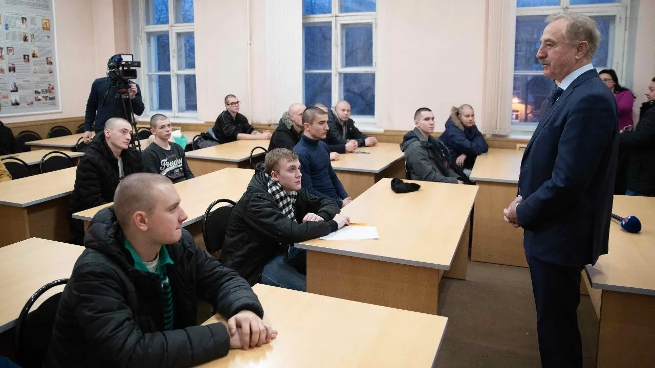 Призывники Люберец получили наставления от главы горокруга перед отправкой на службу