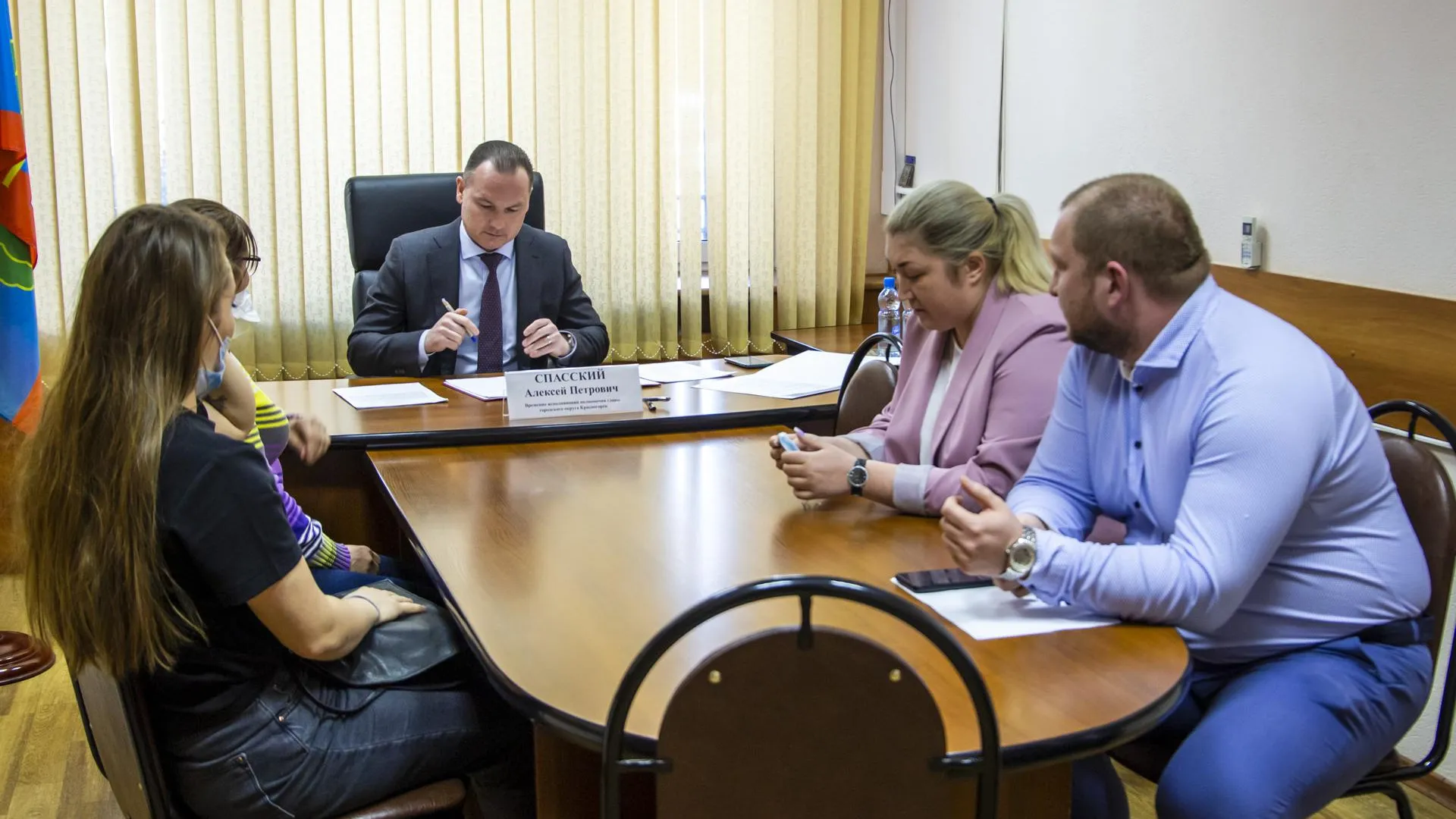 Врип главы Красногорска провел прием граждан в понедельник
