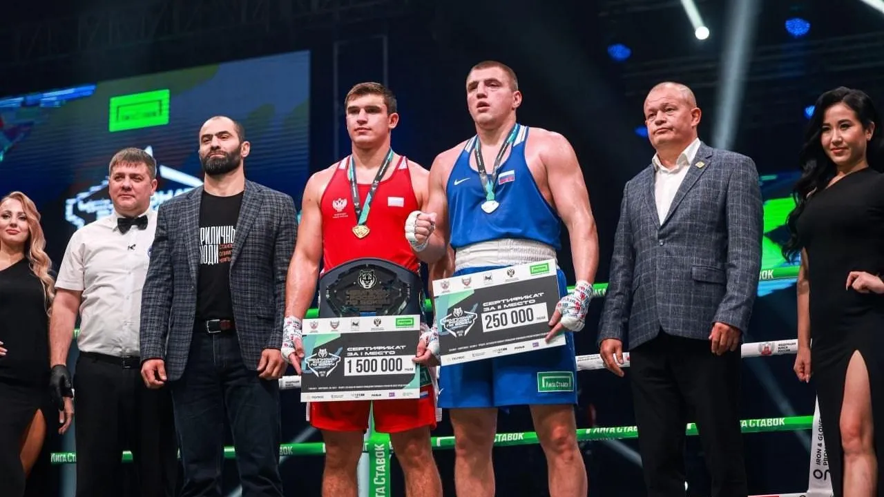 Боксер из Люберец завоевал серебряную медаль на чемпионате России