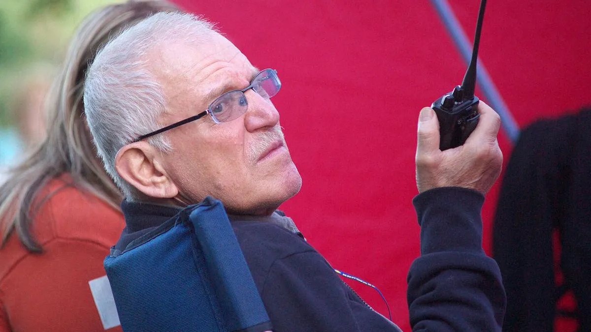 Медведев поздравил народного артиста РФ Александра Митту с 85‑летним юбилеем