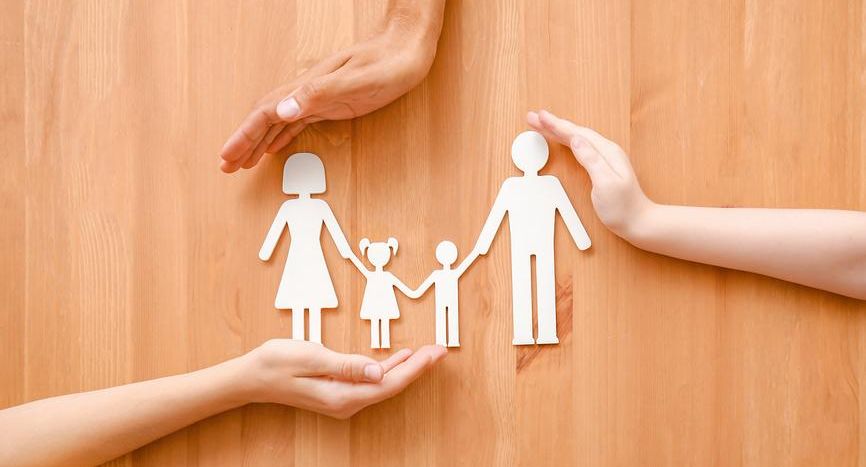 На портале Подмосковья подали более 3 тыс заявок на получение справок по опеке