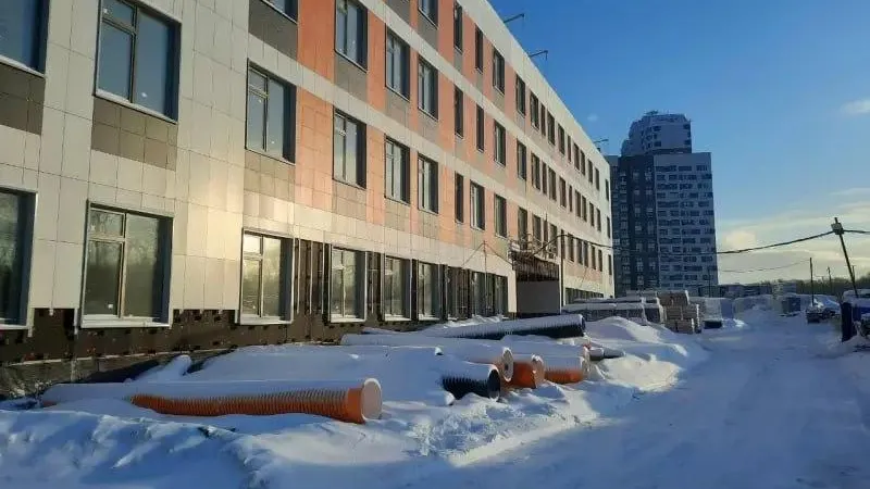 В Ленинском округе к 1 сентября откроют школу на 1,5 тыс мест