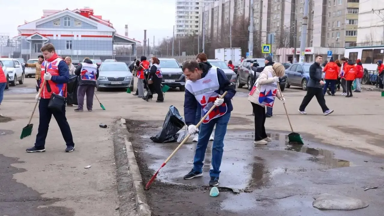 В четырех округах Подмосковья прошли субботники нового формата
