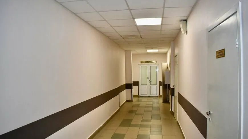 Косметический ремонт завершили в 2 отделениях больницы в Балашихе