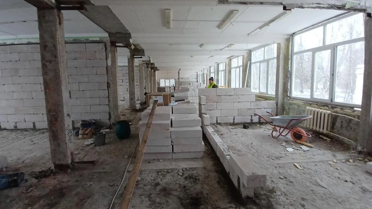 В Серпухове приступили к общестроительным работам в ходе капремонта «Липицкой школы»