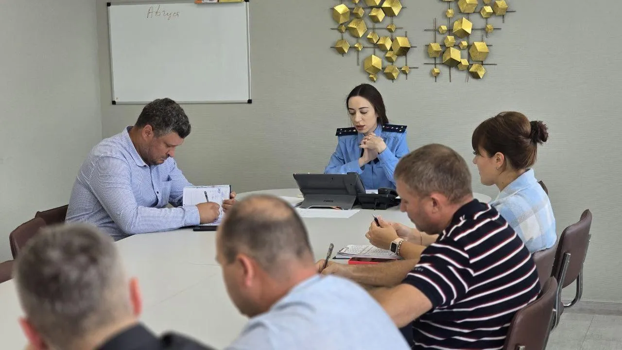 Сотрудникам Можайского комбината объяснили как избежать мошенников