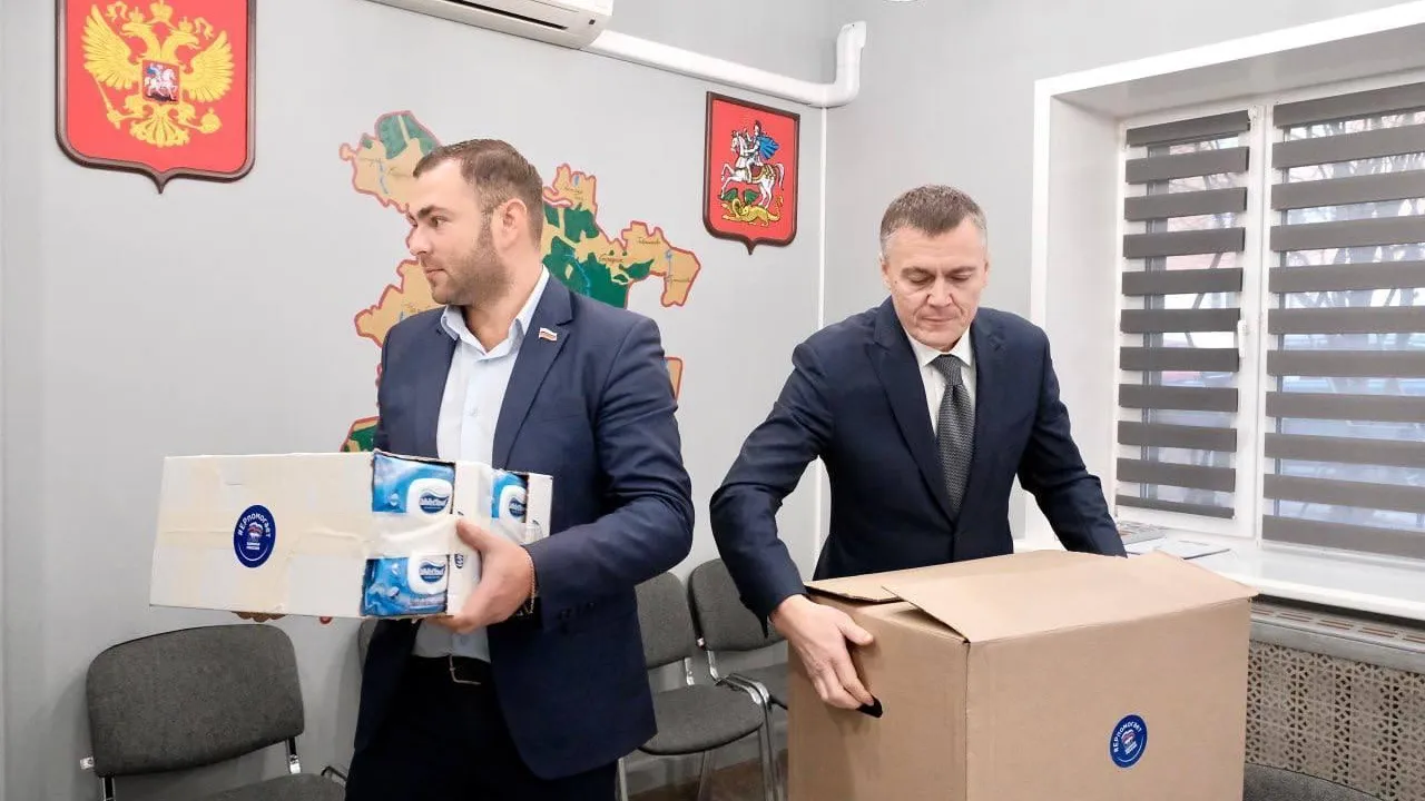 Единороссы Красногорска собрали гумпомощь для новых регионов РФ к Новому году