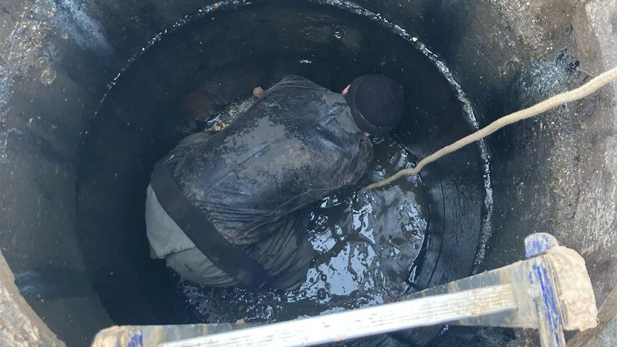 В Можайском округе специалисты устранили подпор на сети водоотведения