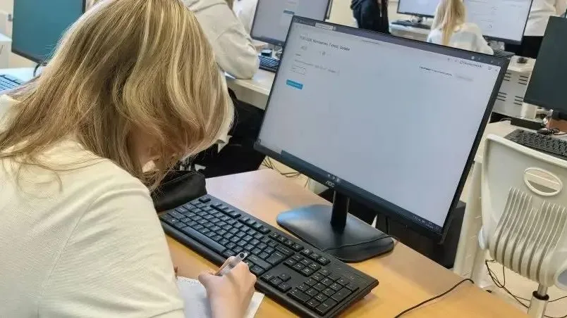 В Подмосковье восьмиклассники написали диагностику по математике