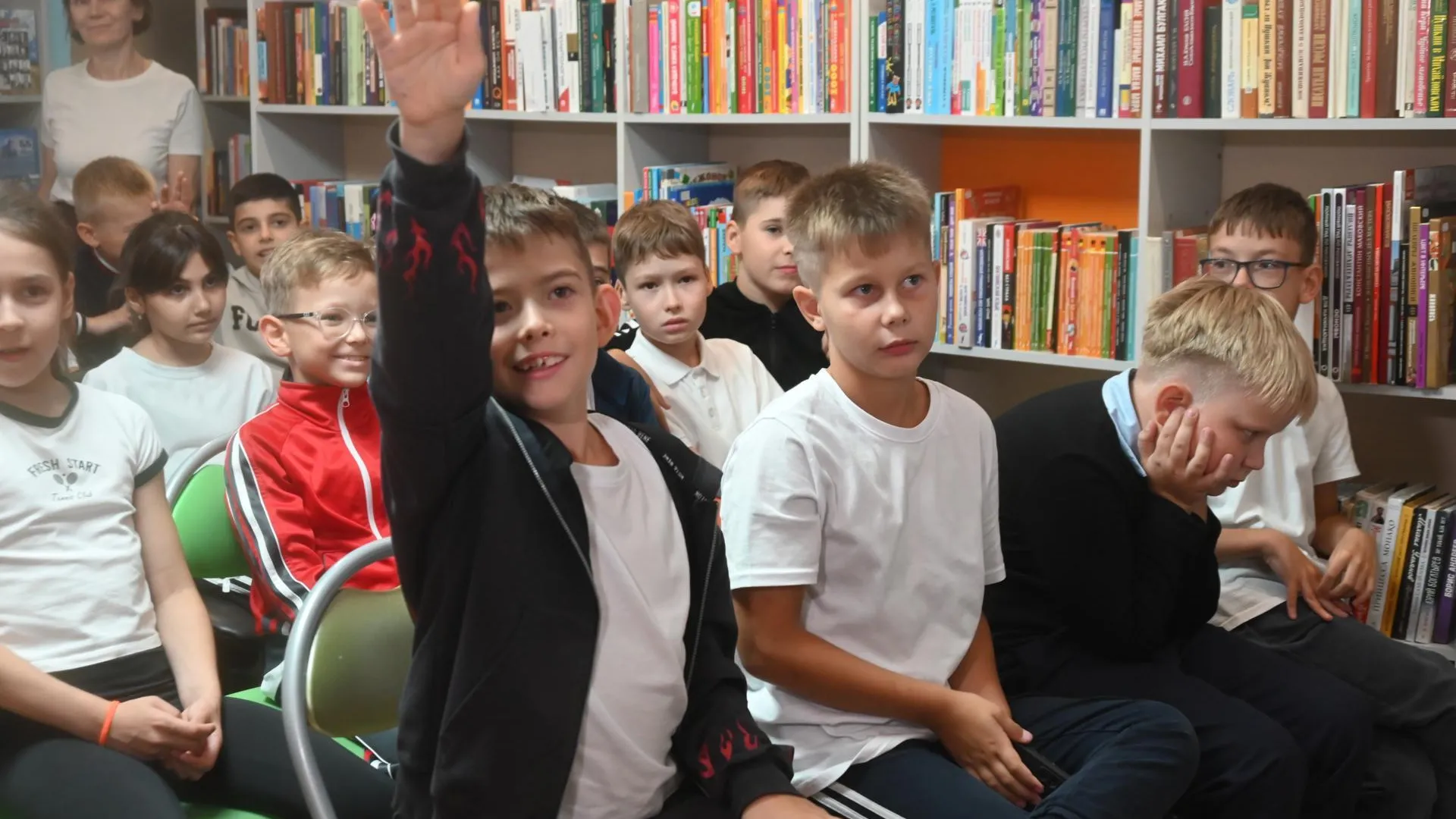 «Школа безопасности» в Ленинском округе научила школьников правилам поведения в ЧС