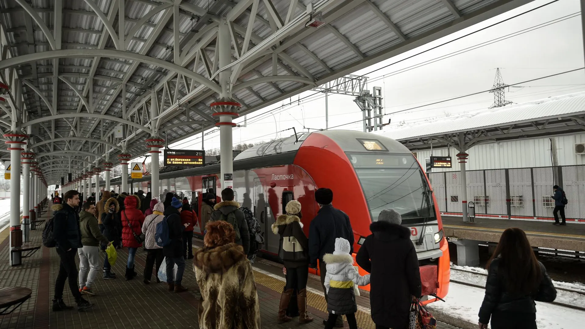 Пассажиропоток вырос в 3 раза после запуска пересадки между станцией МЦК «Лихоборы» и НАТИ