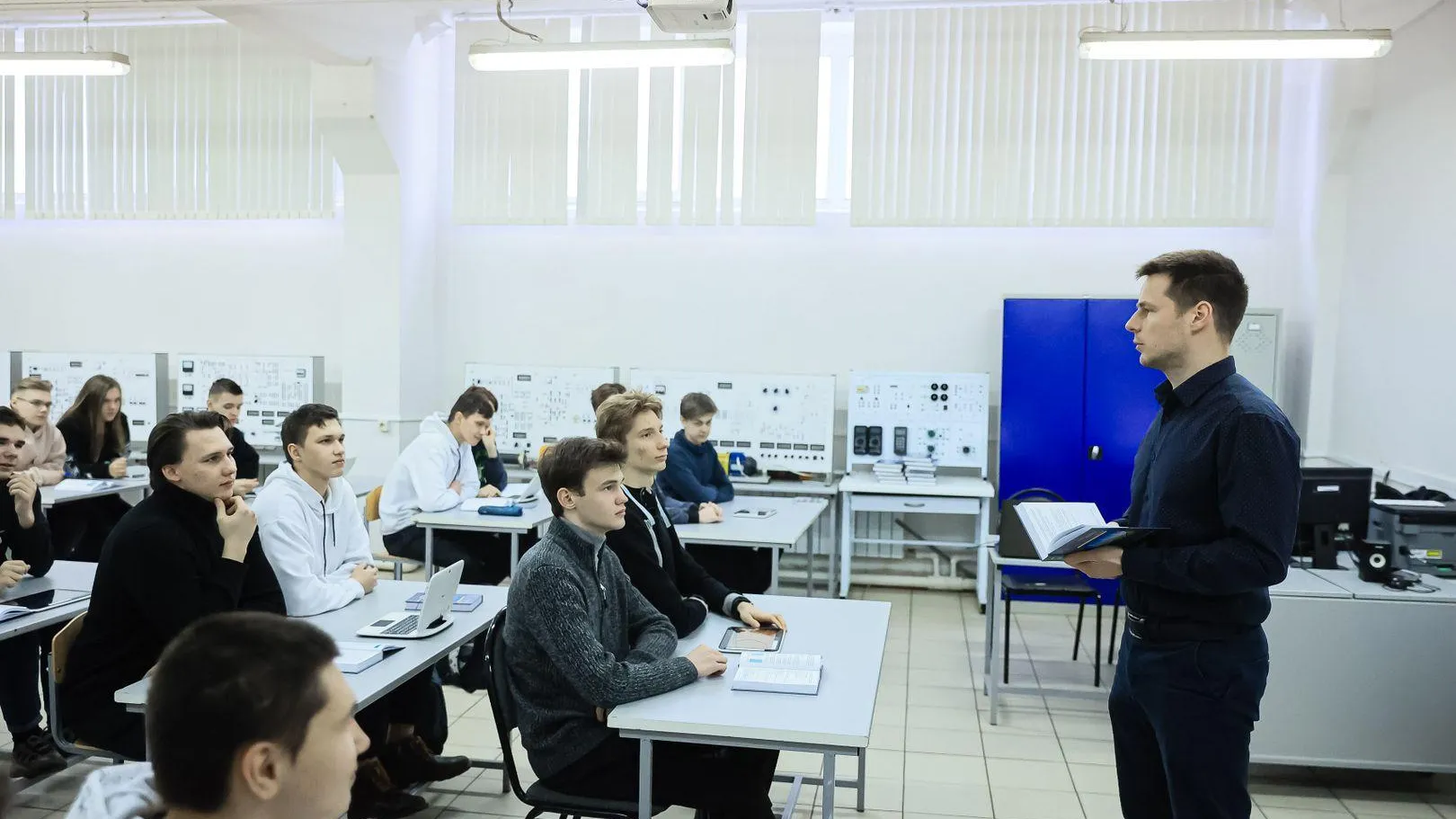 Более 70 учителей Подмосковья смогут получить сертификат на приобретение жилья в 2024 г