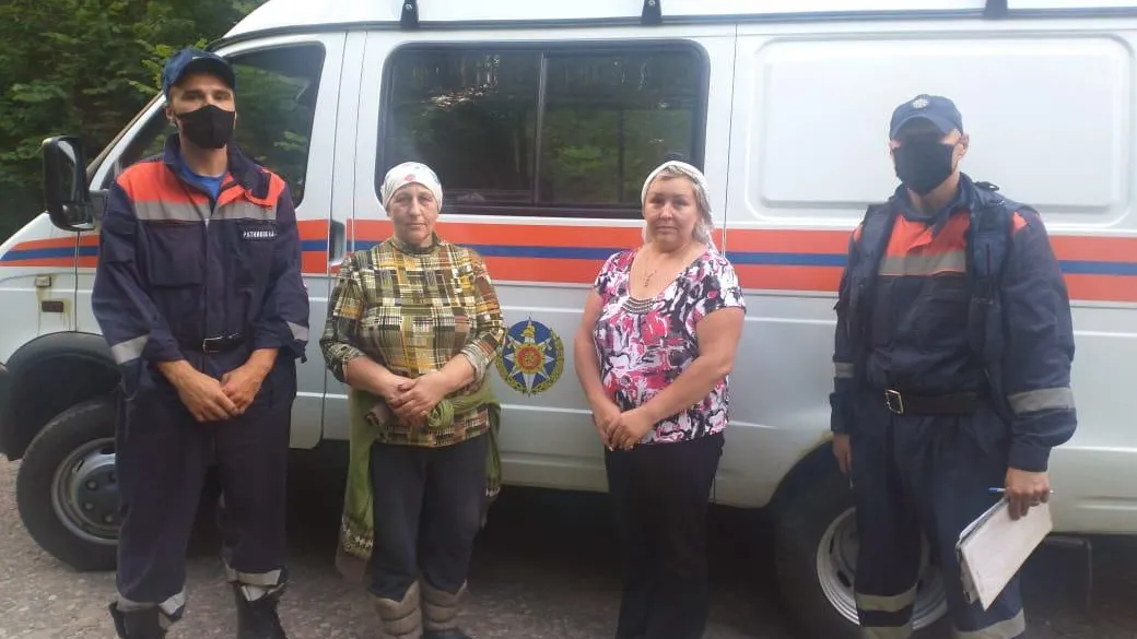 Спасатель из Подольска помог найти двух потерявшихся женщин в лесу