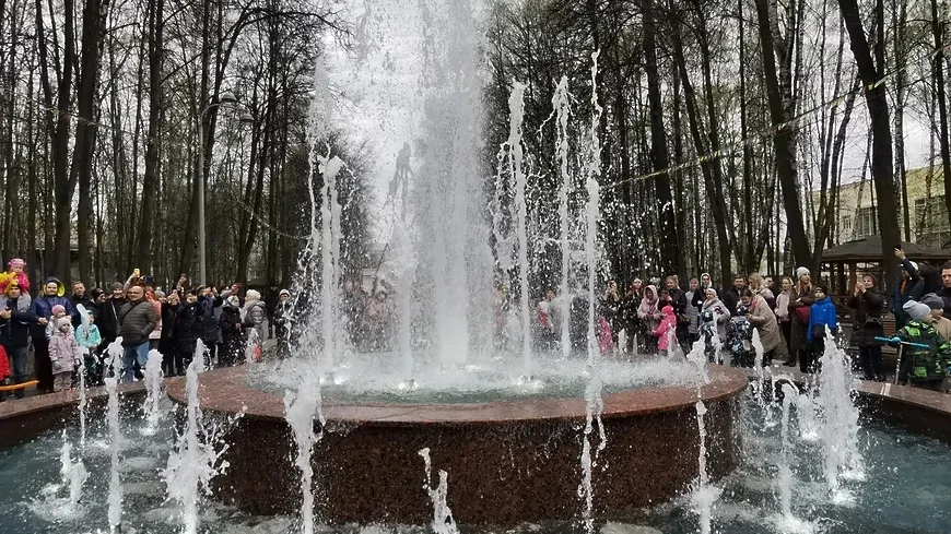 Посетители парка Королева 9 мая смогут бесплатно отправить открытку в любую точку мира