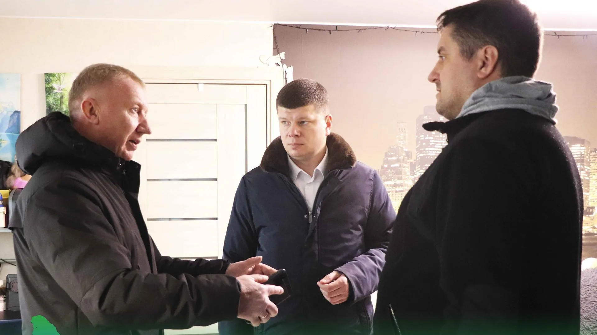 Жители Павловского Посада и первый заместитель главы округа обсудили вопросы ЖКХ