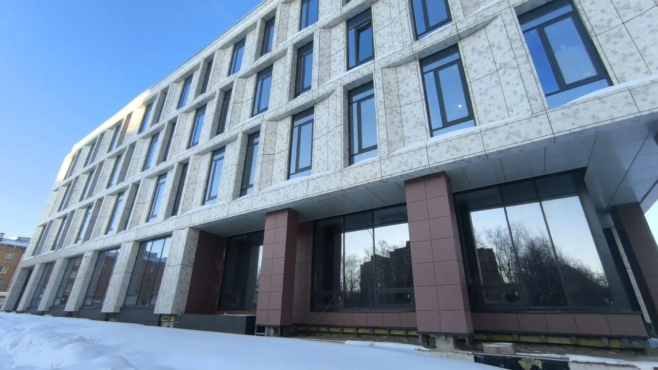 В Чехове завершили установку системы медгазоснабжения в новой детской поликлинике