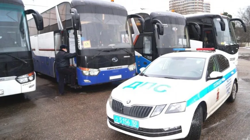 Состояние экскурсионных автобусов проверили в Красногорске