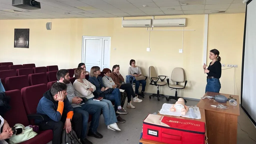 Педиатры Люберец отработали навыки первичной сердечной легочной реанимации