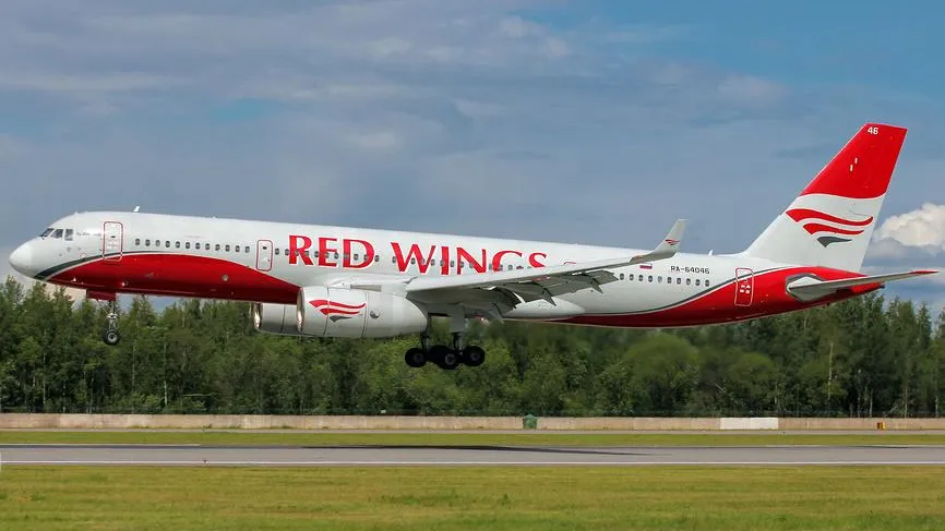 Тысячи россиян застряли во Вьетнаме из-за поломки самолета Red Wings