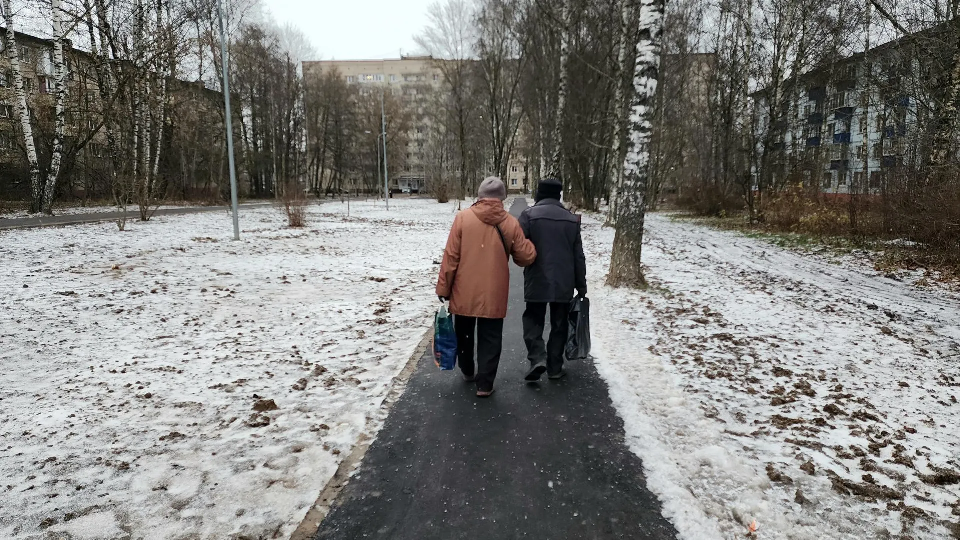 В Солнечногорске завершили благоустройство сквера на улице Дзержинского