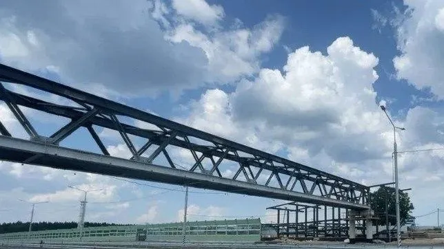 В Химках начали строить правую входную группу перехода в Юрлово