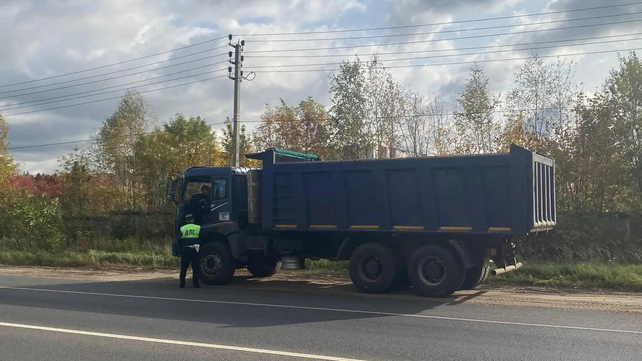 У перевозчиков стройотходов в Щелкове проверили наличие специального разрешения