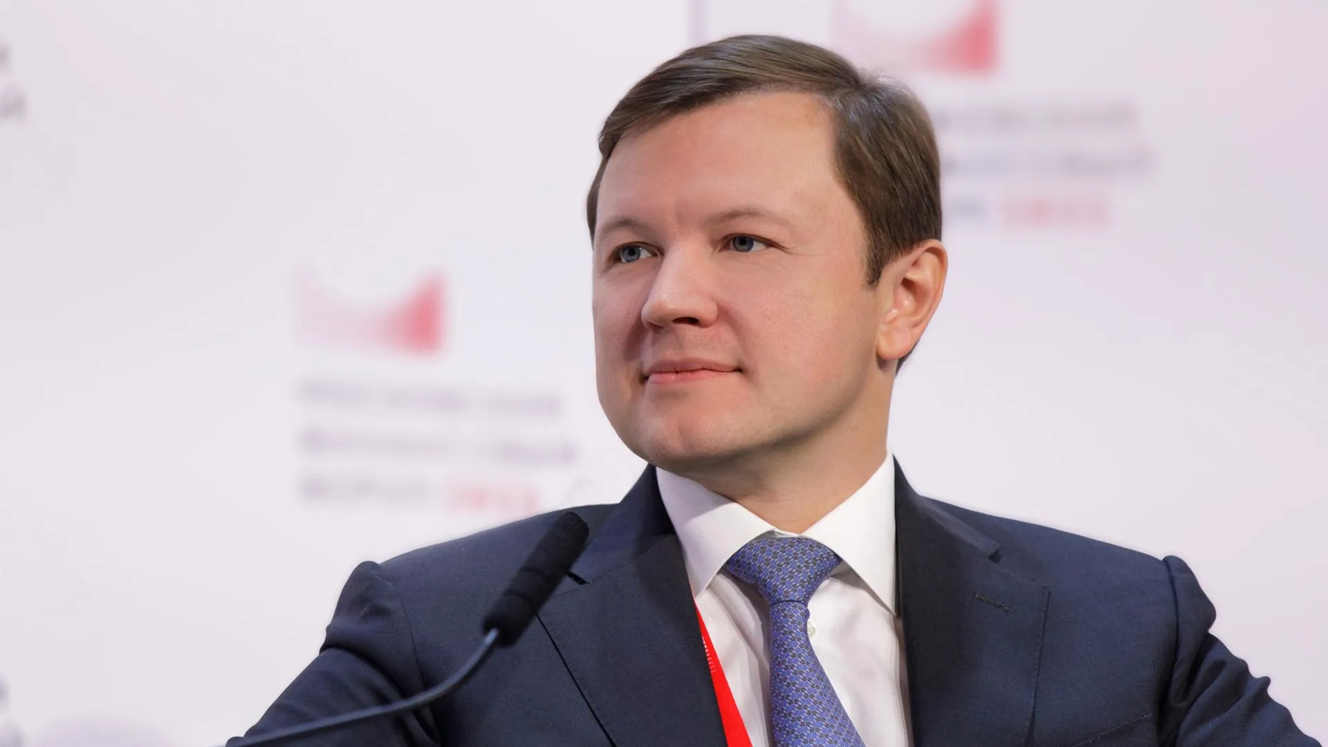 Ефимов: 8 детсадов возвели в НАО за 5 лет за счет бюджета