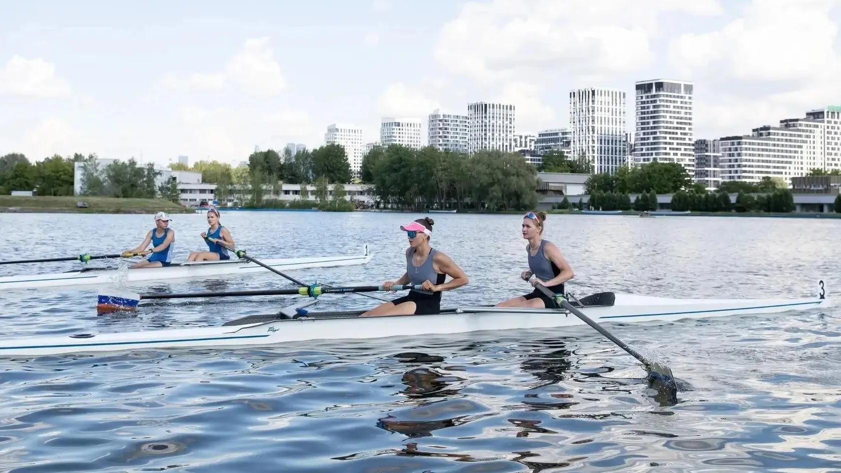 Подмосковные гребцы выиграли 14 медалей на регате в Москве