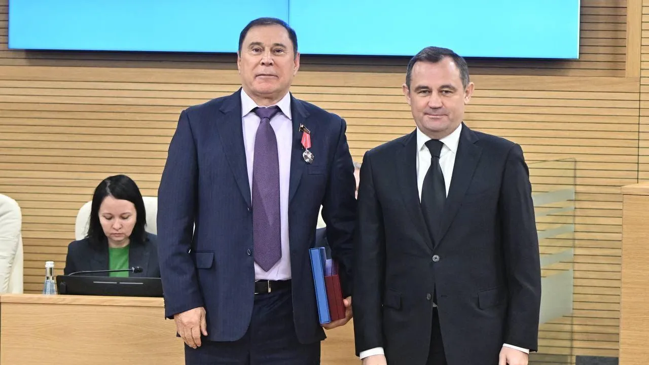 Депутата от Коломны Исаева наградили знаком «За заслуги перед Московской областью»