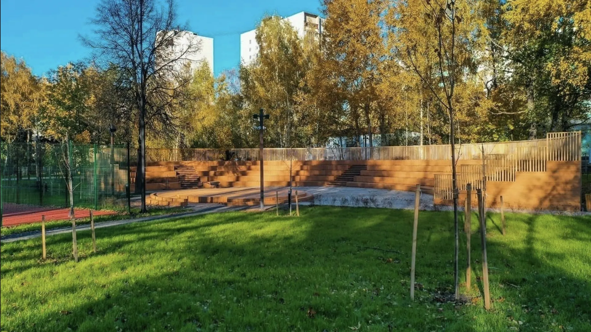 В Краснознаменске реконструировали «Городской парк» и парк «Беличий»