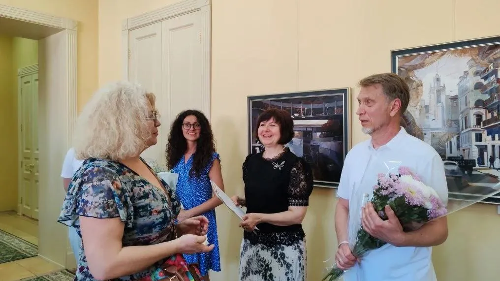 В Солнечногорске открыли две авторские выставки