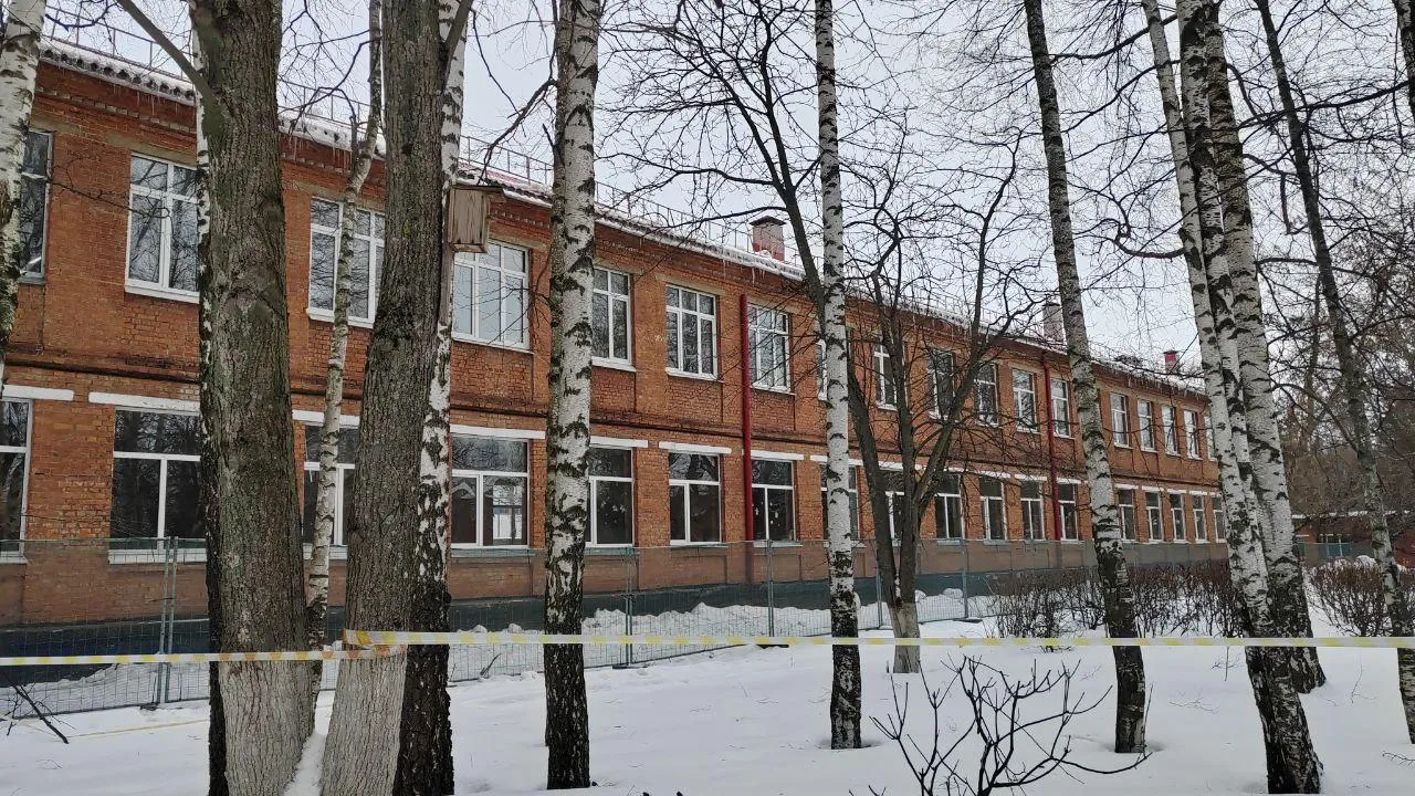 Капремонт здания школы‑интерната «Кадетский корпус» в Химках завершат в августе