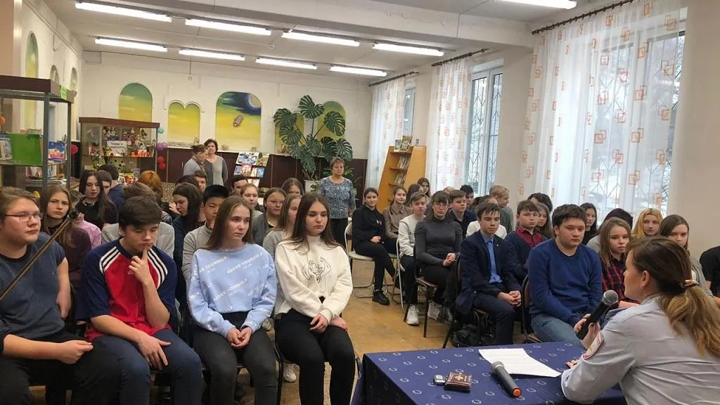 Школьникам Люберец рассказали о последствиях употребления психотропных веществ