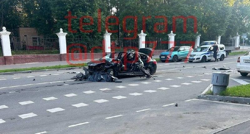 Человек погиб при столкновении иномарки с «ГАЗелью» в Москве