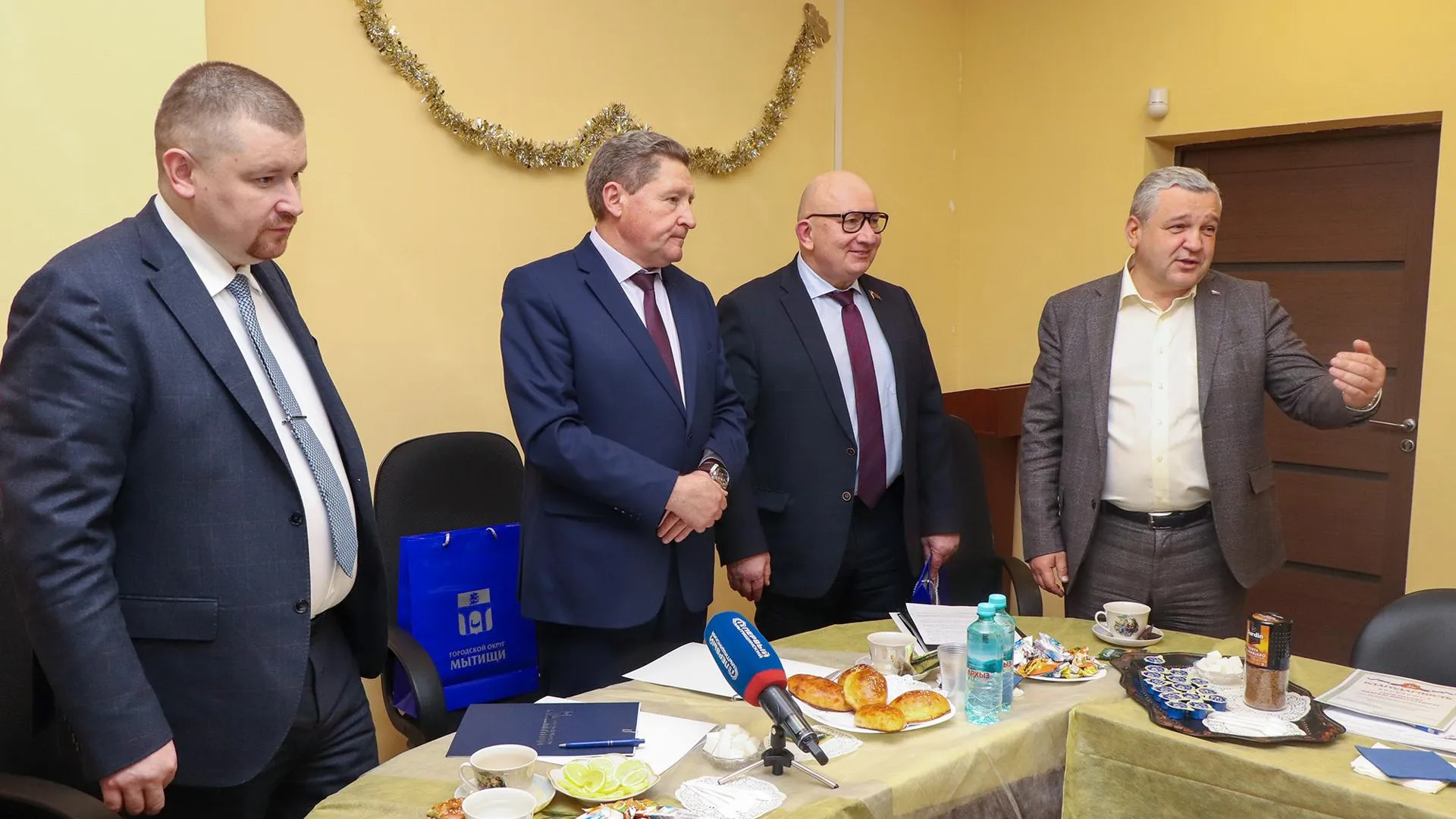 Выездное заседание комитета по местному самоуправлению Мособлдумы прошло в Мытищах