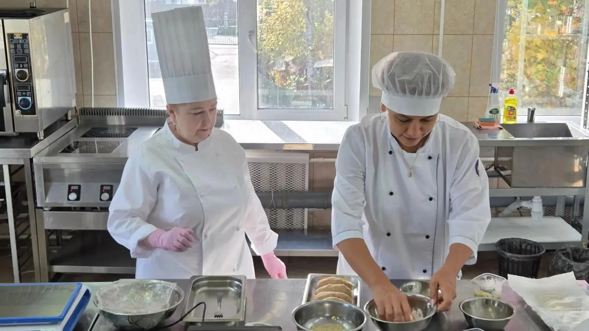 Педагоги прошли кулинарную стажировку в колледже «Подмосковье» в Солнечногорске