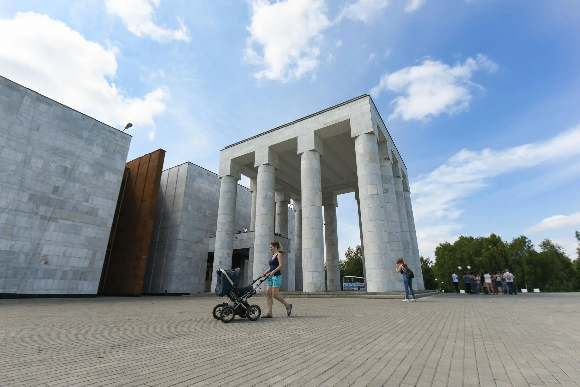 Александр Манзюк